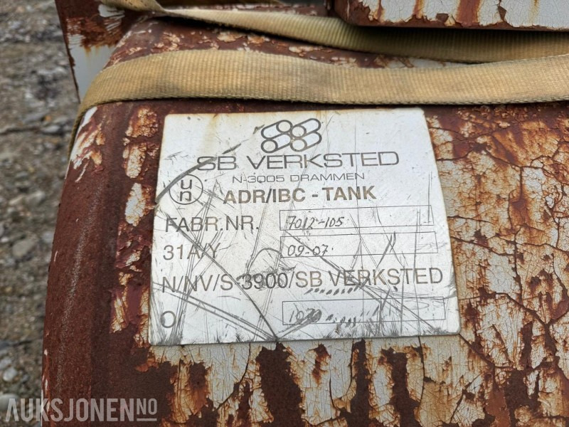 Sb dieseltank - Anleggsmaskiner: bilde 5 Sb dieseltank - Anleggsmaskiner: bilde 5
