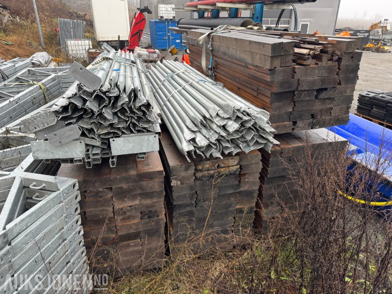 Stålhall 450 m² – demontert lagerhall med duk, klar for opplasting - Anleggsmaskiner: bilde 4 Stålhall 450 m² – demontert lagerhall med duk, klar for opplasting - Anleggsmaskiner: bilde 4