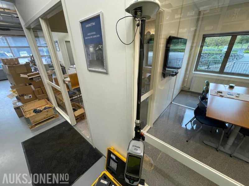 TRIMBLE GEO EXPLORER MED ZEPHYR MODEL2 ANTENNE - Anleggsmaskiner: bilde 3 TRIMBLE GEO EXPLORER MED ZEPHYR MODEL2 ANTENNE - Anleggsmaskiner: bilde 3