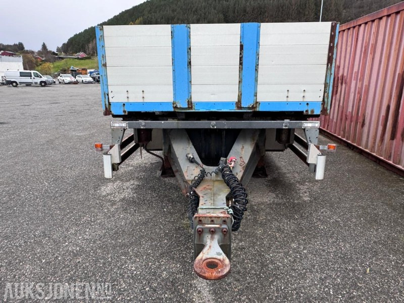 2002 Goebel & Sohn Containerchassi / Boggi kjerre med Køgel 745 Vekselflak med aluminiumskarmer - Tilhenger: bilde 2 2002 Goebel & Sohn Containerchassi / Boggi kjerre med Køgel 745 Vekselflak med aluminiumskarmer - Tilhenger: bilde 2