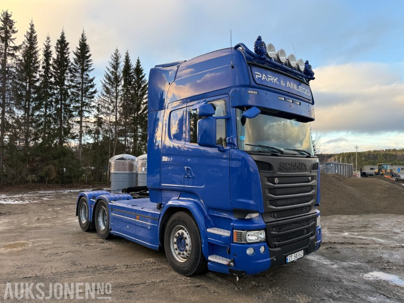 2015 Scania R-serie 6x4 Påkostet - Brøyterigget - Tipphydraulikk - Sprederhydraulikk - 675 643km - Trekkvogn: bilde 3 2015 Scania R-serie 6x4 Påkostet - Brøyterigget - Tipphydraulikk - Sprederhydraulikk - 675 643km - Trekkvogn: bilde 3