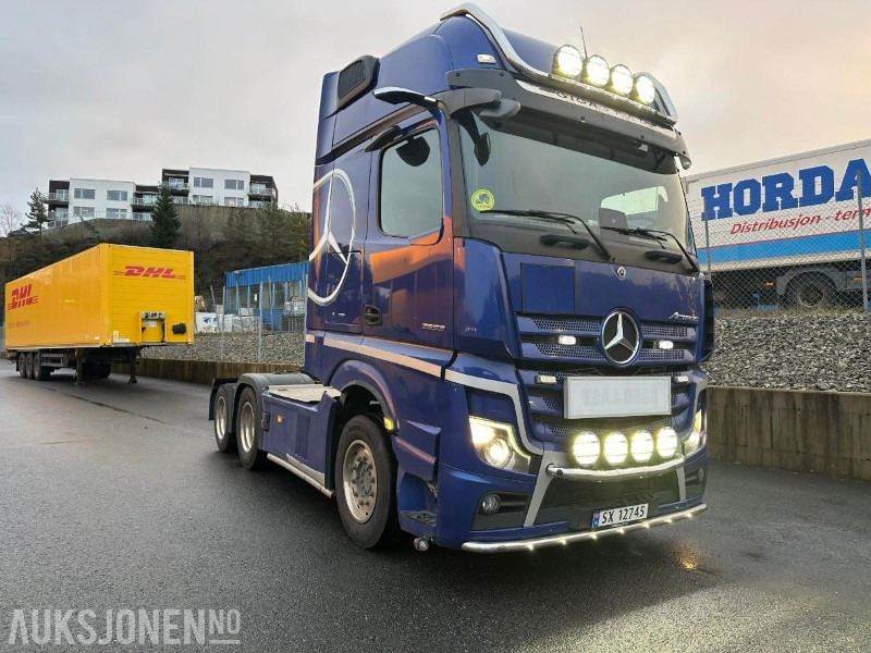 2020 Mercedes-Benz Actros 2653 GigaSpace 6x2 - 530 HK - NY EU, 379000km - Trekkvogn: bilde 2 2020 Mercedes-Benz Actros 2653 GigaSpace 6x2 - 530 HK - NY EU, 379000km - Trekkvogn: bilde 2