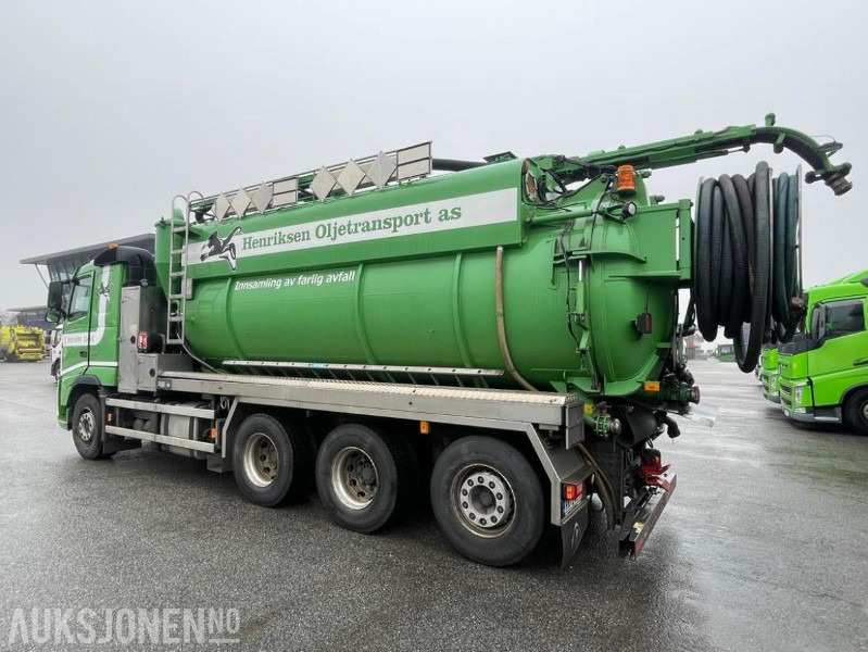 2010 VOLVO FH500 8X4 INTERCONSULT SS2343 BST3-17CR ADR SLAMSUGER MED HØYTRYKKSPYLER - 203576 KM. - Utility-/ Spesiell maskin: bilde 5 2010 VOLVO FH500 8X4 INTERCONSULT SS2343 BST3-17CR ADR SLAMSUGER MED HØYTRYKKSPYLER - 203576 KM. - Utility-/ Spesiell maskin: bilde 5