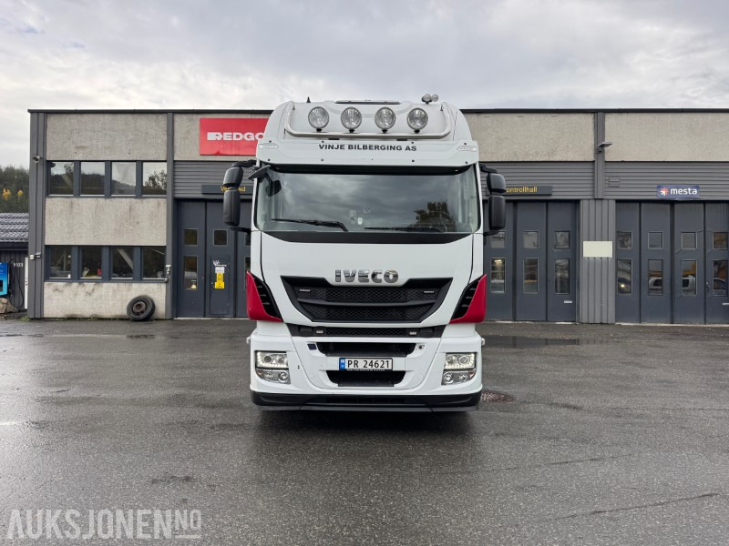 2014 Iveco AC 440 TY/PT - Putebil med Stuer Egghe trafikksikringssystem - Utility-/ Spesiell maskin, Trekkvogn: bilde 2 2014 Iveco AC 440 TY/PT - Putebil med Stuer Egghe trafikksikringssystem - Utility-/ Spesiell maskin, Trekkvogn: bilde 2