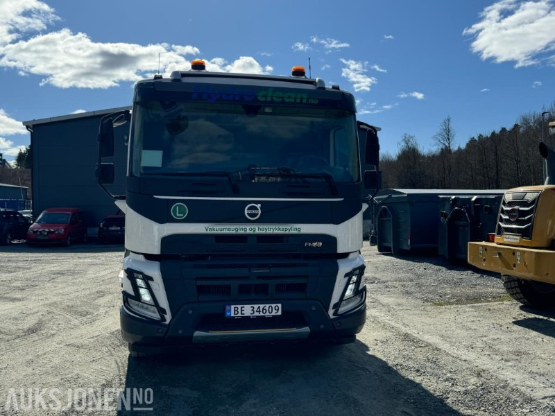 2024 VOLVO FMX500 - KOMPLETT VAKUUM/SPYLEBIL – NESTEN NY - 1154 KM - Utility-/ Spesiell maskin: bilde 2 2024 VOLVO FMX500 - KOMPLETT VAKUUM/SPYLEBIL – NESTEN NY - 1154 KM - Utility-/ Spesiell maskin: bilde 2