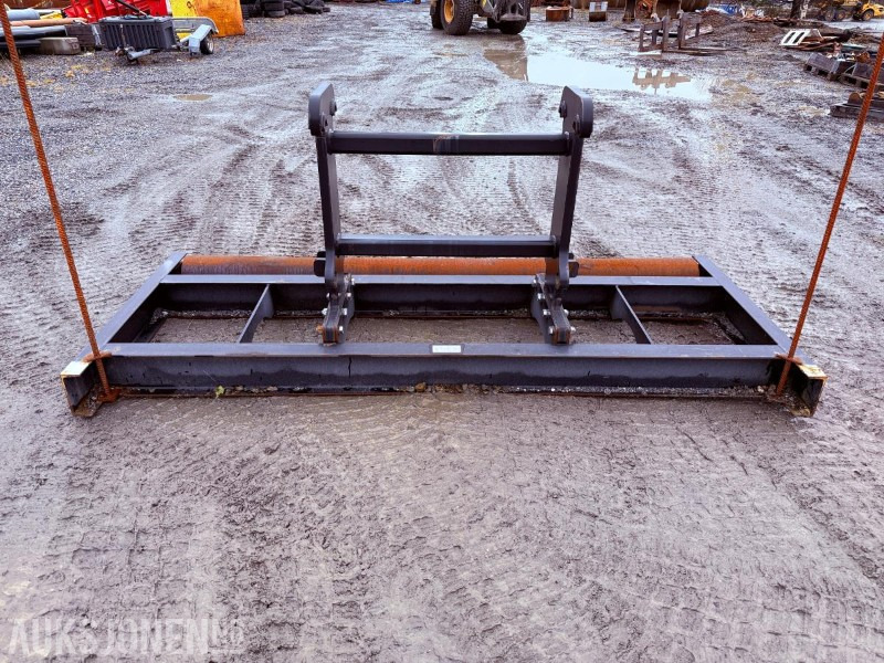 2021 Planeringsbjølke 6742/5/1 Volvo BM feste - 3000 mm bredde - Utstyr for Bygg og anlegg: bilde 2 2021 Planeringsbjølke 6742/5/1 Volvo BM feste - 3000 mm bredde - Utstyr for Bygg og anlegg: bilde 2