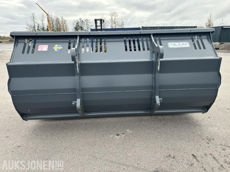 UBRUKT Siljum Isriverskuff 4,5m³ BM-feste - Utstyr for Bygg og anlegg: bilde 4 UBRUKT Siljum Isriverskuff 4,5m³ BM-feste - Utstyr for Bygg og anlegg: bilde 4