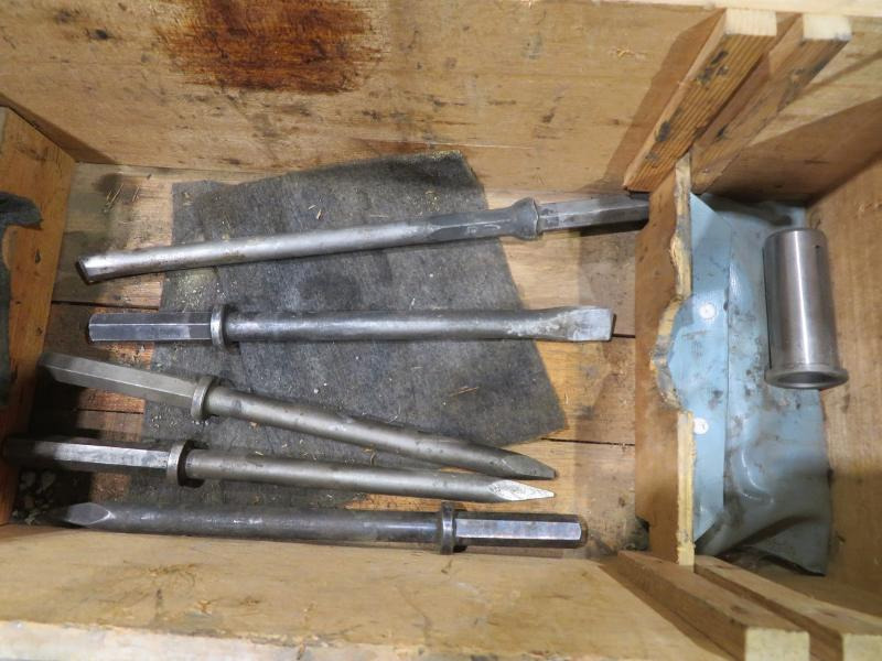 Wacker BHB 14 bensindrevet hammer i original kasse - Anleggsmaskiner: bilde 5 Wacker BHB 14 bensindrevet hammer i original kasse - Anleggsmaskiner: bilde 5