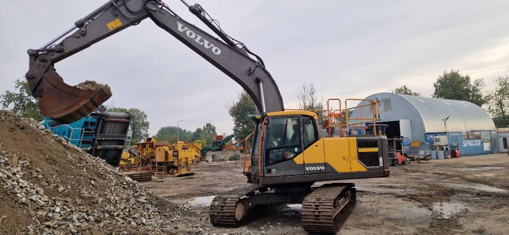 Volvo EC 220EL - Beltegraver: bilde 1 Volvo EC 220EL - Beltegraver: bilde 1