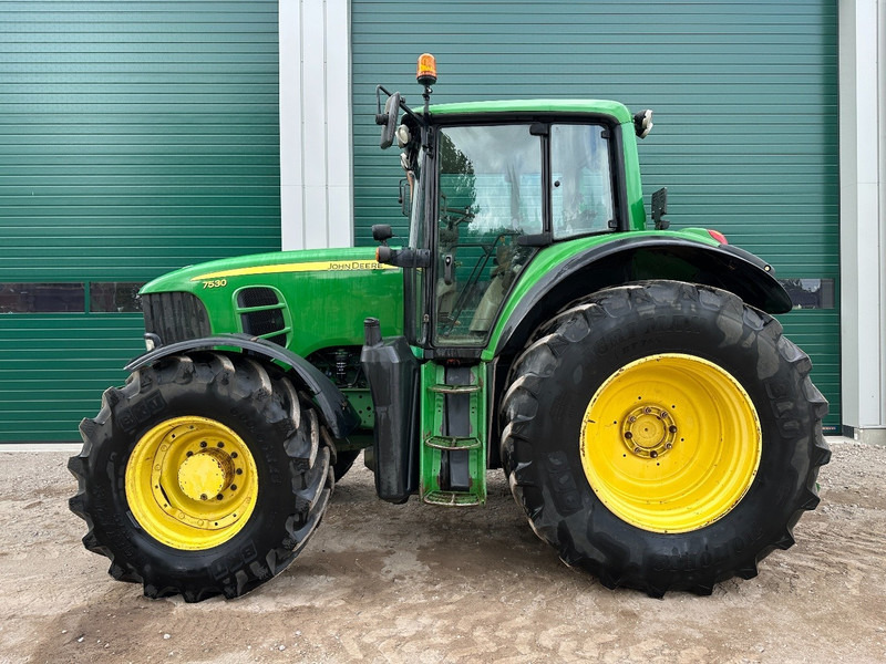 John Deere 7530 - Traktor: bilde 3 John Deere 7530 - Traktor: bilde 3