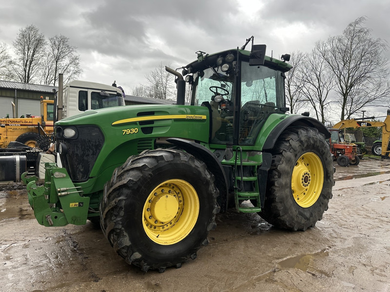 John Deere 7930 Overhauled engine - PowerQuad - Traktor: bilde 1 John Deere 7930 Overhauled engine - PowerQuad - Traktor: bilde 1
