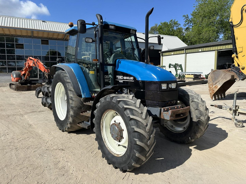 New Holland TS 90 - Traktor: bilde 3 New Holland TS 90 - Traktor: bilde 3