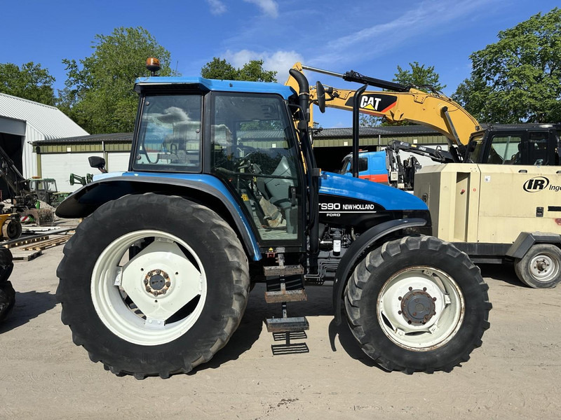 New Holland TS 90 - Traktor: bilde 5 New Holland TS 90 - Traktor: bilde 5