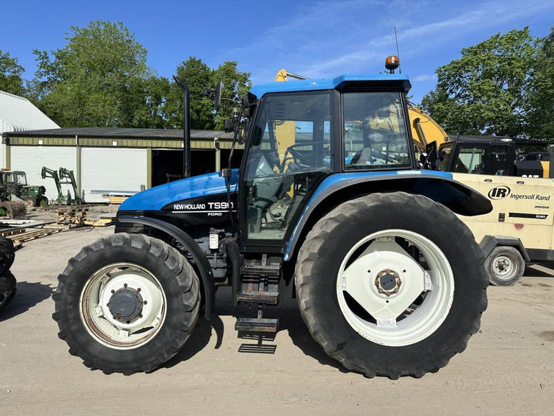 New Holland TS 90 - Traktor: bilde 4 New Holland TS 90 - Traktor: bilde 4