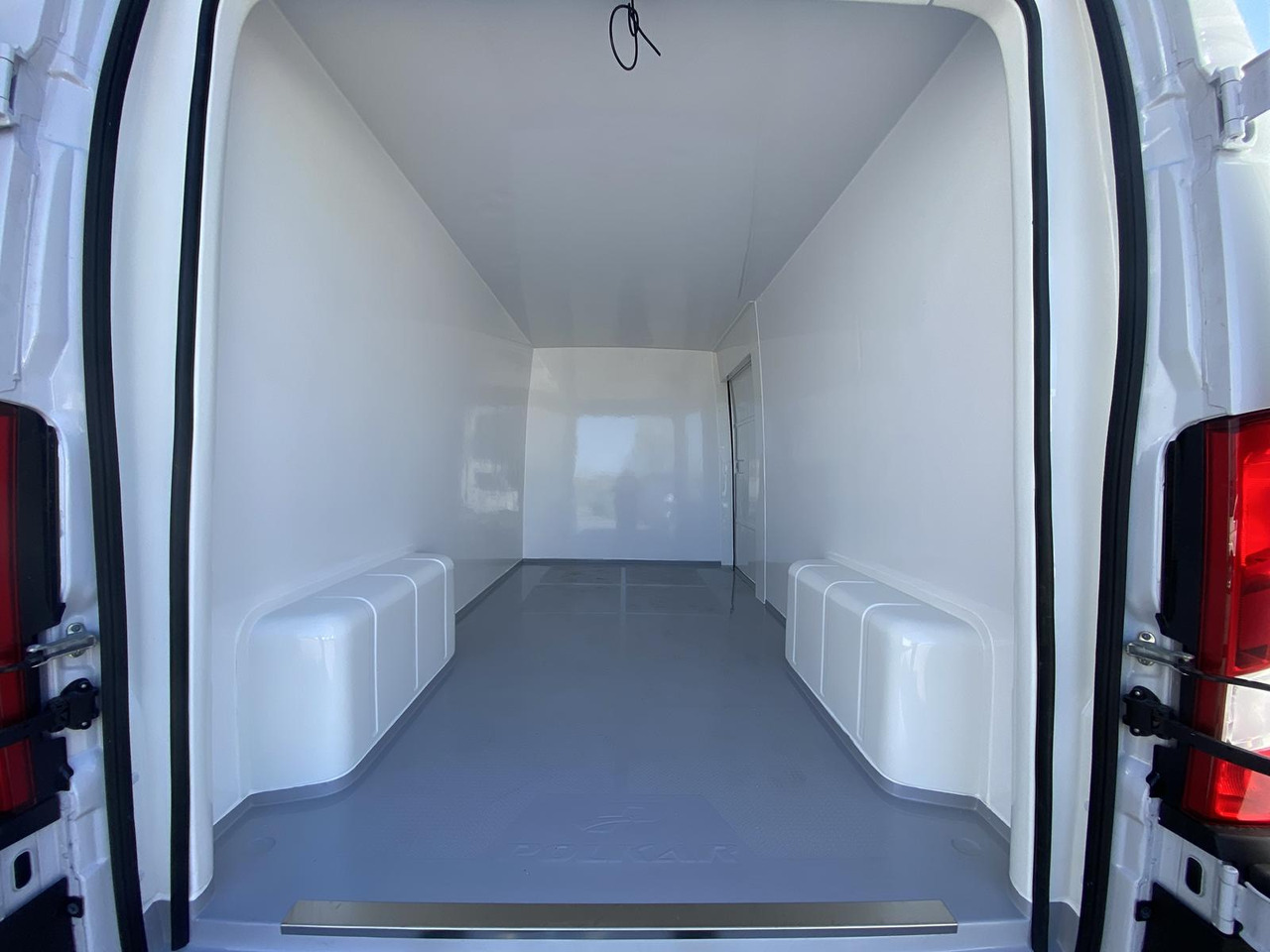 FIAT DUCATO L3H2 140PS | TIEFKÜHLFAHRZEUG -20C + KONVEKTA TK 4022 12V-230V - Kjølebil: bilde 4 FIAT DUCATO L3H2 140PS | TIEFKÜHLFAHRZEUG -20C + KONVEKTA TK 4022 12V-230V - Kjølebil: bilde 4