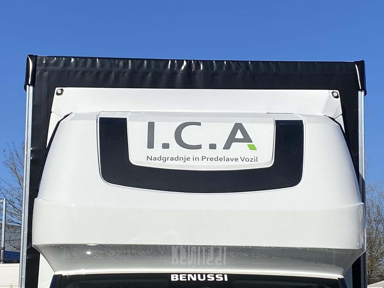 Leie IVECO DAILY 35S18HP D30C | PRITSCHE PLANE + SCHLAFKABINE + LADERAMPE IVECO DAILY 35S18HP D30C | PRITSCHE PLANE + SCHLAFKABINE + LADERAMPE: bilde 25 Leie IVECO DAILY 35S18HP D30C | PRITSCHE PLANE + SCHLAFKABINE + LADERAMPE IVECO DAILY 35S18HP D30C | PRITSCHE PLANE + SCHLAFKABINE + LADERAMPE: bilde 25