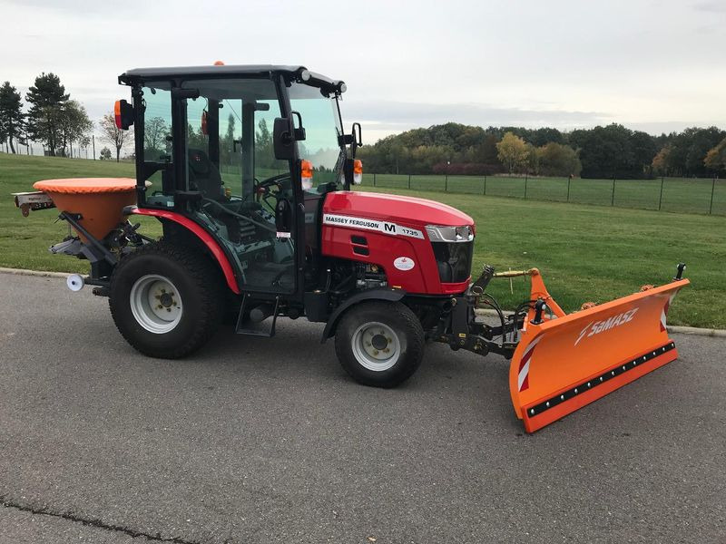 Massey Ferguson MF 1735 M HC - Minitraktor: bilde 1 Massey Ferguson MF 1735 M HC - Minitraktor: bilde 1