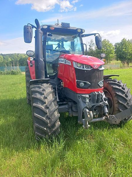 Massey Ferguson MF 6714 S Dyna-VT - Traktor: bilde 3 Massey Ferguson MF 6714 S Dyna-VT - Traktor: bilde 3