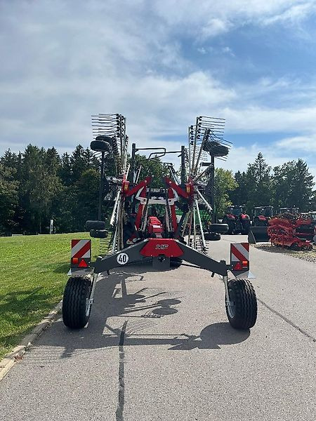 Massey Ferguson MF RK 762 TRC GEN 2 - Høyvender: bilde 3 Massey Ferguson MF RK 762 TRC GEN 2 - Høyvender: bilde 3
