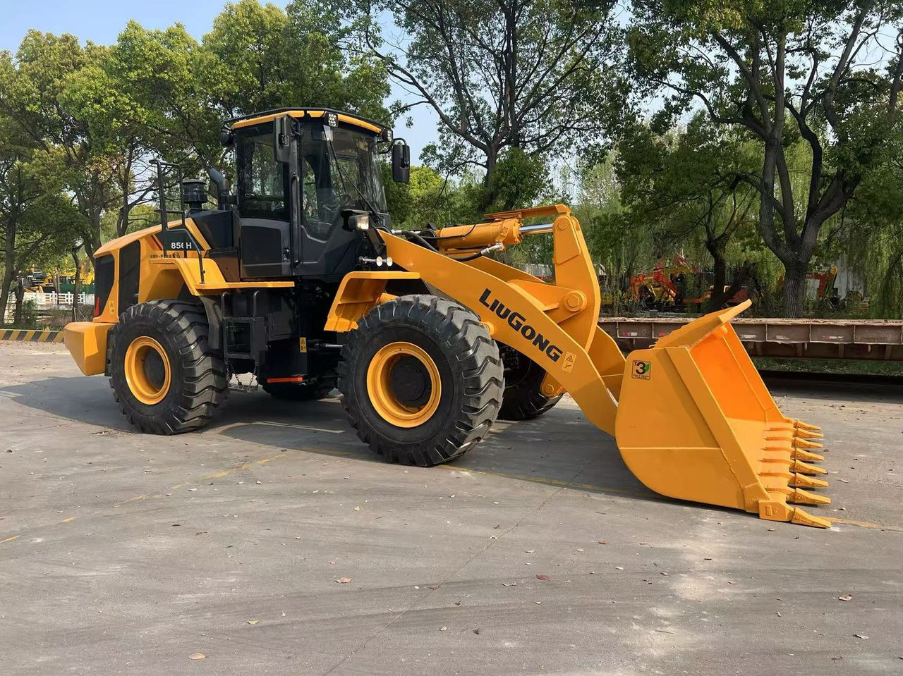 Liugong Cargador frontal CLG 856H used wheel loader with cummins engine - Hjullaster: bilde 1 Liugong Cargador frontal CLG 856H used wheel loader with cummins engine - Hjullaster: bilde 1