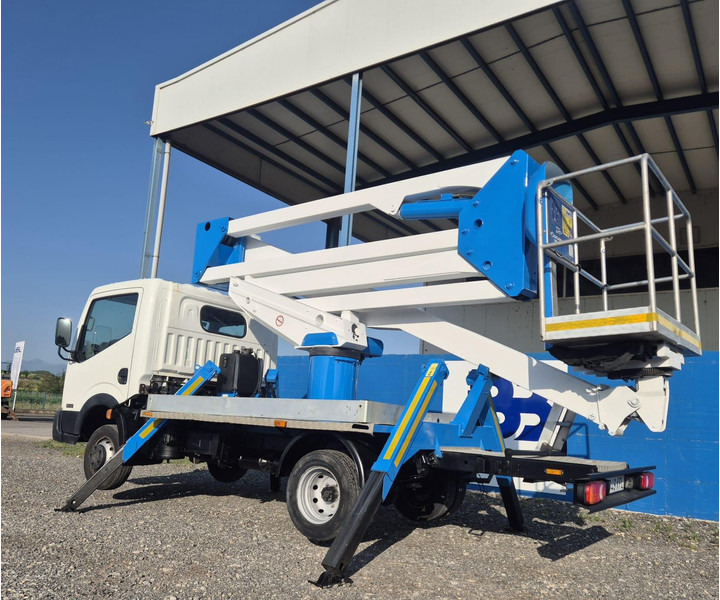 Nissan CABSTAR 35.12 SOCAGE DA320 - Lastebil, Kranbil: bilde 4 Nissan CABSTAR 35.12 SOCAGE DA320 - Lastebil, Kranbil: bilde 4