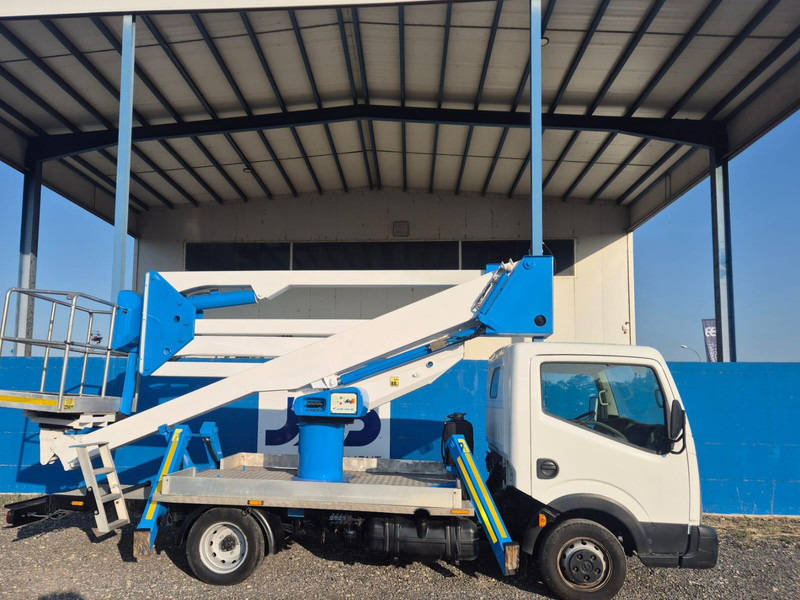 Nissan CABSTAR 35.12 SOCAGE DA320 - Lastebil, Kranbil: bilde 2 Nissan CABSTAR 35.12 SOCAGE DA320 - Lastebil, Kranbil: bilde 2