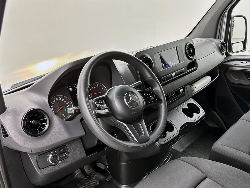 Mercedes-Benz Sprinter 314 2.2 CDI L2H2 Automaat Laadlift Omvormer 220v Luchtgeveerde stoel Navigatie MBUX Camera - Kassebil: bilde 4 Mercedes-Benz Sprinter 314 2.2 CDI L2H2 Automaat Laadlift Omvormer 220v Luchtgeveerde stoel Navigatie MBUX Camera - Kassebil: bilde 4