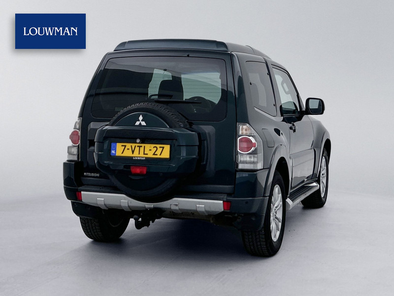 Mitsubishi Pajero 3.2 DI-D Instyle High Roof Van Grijs kenteken Automaat Climate control Trekhaak 3000KG - Varebil: bilde 2 Mitsubishi Pajero 3.2 DI-D Instyle High Roof Van Grijs kenteken Automaat Climate control Trekhaak 3000KG - Varebil: bilde 2