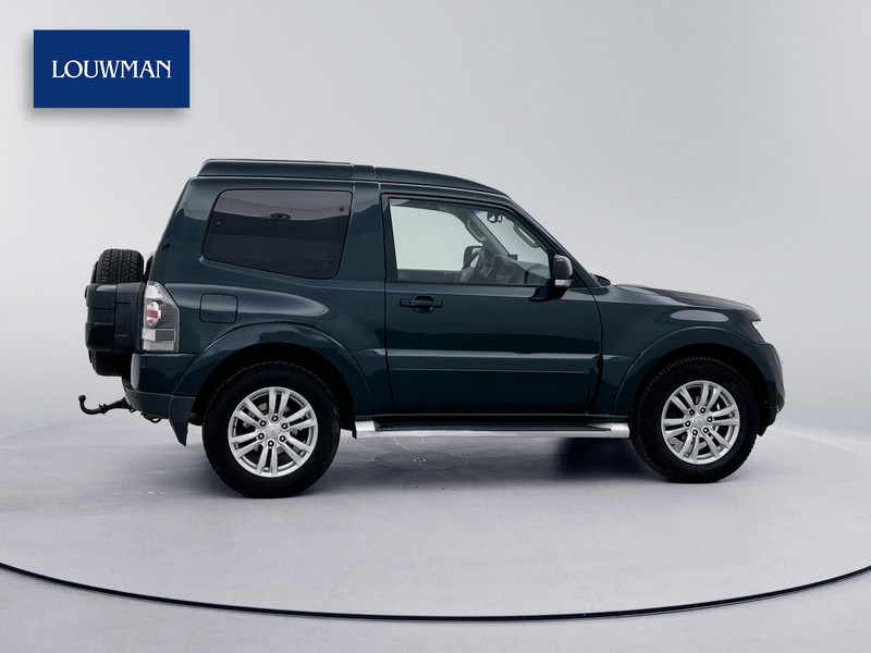 Mitsubishi Pajero 3.2 DI-D Instyle High Roof Van Grijs kenteken Automaat Climate control Trekhaak 3000KG - Varebil: bilde 3 Mitsubishi Pajero 3.2 DI-D Instyle High Roof Van Grijs kenteken Automaat Climate control Trekhaak 3000KG - Varebil: bilde 3