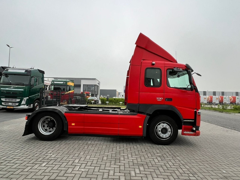 Volvo FM 330 4x2 trekker 4x2 / 671.570km - Trekkvogn: bilde 4 Volvo FM 330 4x2 trekker 4x2 / 671.570km - Trekkvogn: bilde 4