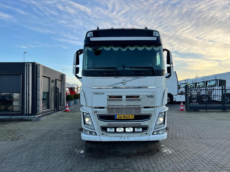 Volvo FH 500 8x2 Haakarm VDL Hooklift 21.000kg / Tridem - Krokbil: bilde 3 Volvo FH 500 8x2 Haakarm VDL Hooklift 21.000kg / Tridem - Krokbil: bilde 3