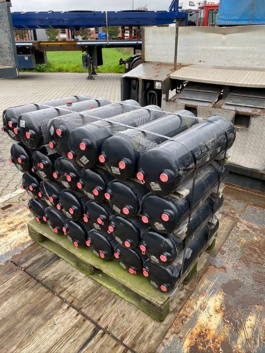 Butelii aer cap tractor / trailer/ semiremorca/ camion noi dezme truck - Luftfjæring for Lastebil: bilde 1 Butelii aer cap tractor / trailer/ semiremorca/ camion noi dezme truck - Luftfjæring for Lastebil: bilde 1