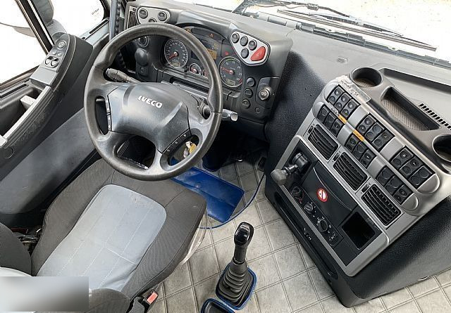 Elemente cabina interior IVECO STRALIS truck - Karosseri og eksteriør for Lastebil: bilde 1 Elemente cabina interior IVECO STRALIS truck - Karosseri og eksteriør for Lastebil: bilde 1