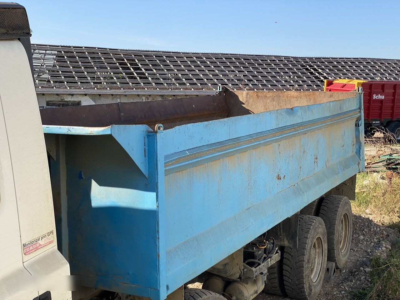 Hardox Bena basculabila cu semisasiu 7m : 8x4 - Dumperkasse: bilde 2 Hardox Bena basculabila cu semisasiu 7m : 8x4 - Dumperkasse: bilde 2