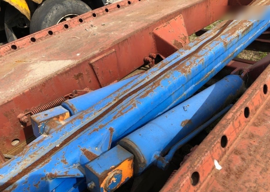 Platforma transport masini cu troliu , rampe extensibile carlig - Bergingsbil: bilde 5 Platforma transport masini cu troliu , rampe extensibile carlig - Bergingsbil: bilde 5