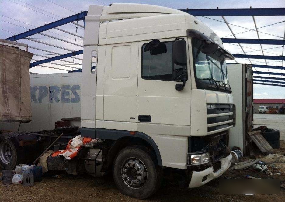 Trekkvogn DAF Dezmembrari XF 105 EURO 5: bilde 8 Trekkvogn DAF Dezmembrari XF 105 EURO 5: bilde 8