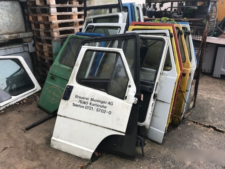 Usi cabina camion din dezmembrari - Dør og deler for Lastebil: bilde 1 Usi cabina camion din dezmembrari - Dør og deler for Lastebil: bilde 1