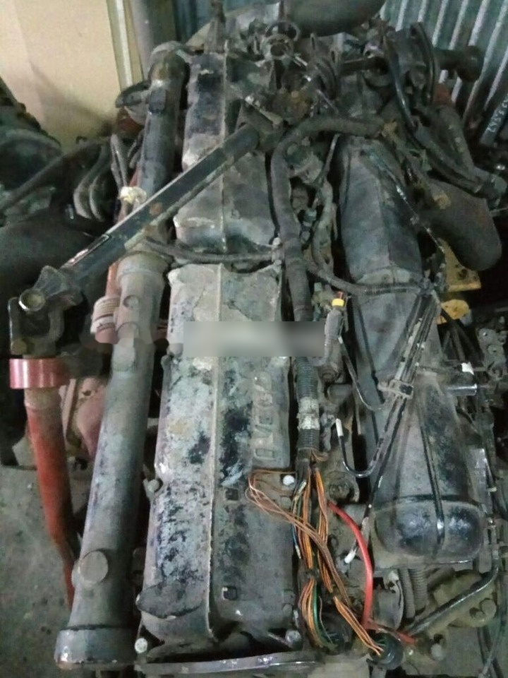 IVECO 8210.42L IVECO Magirus truck - Motor for Lastebil: bilde 2 IVECO 8210.42L IVECO Magirus truck - Motor for Lastebil: bilde 2