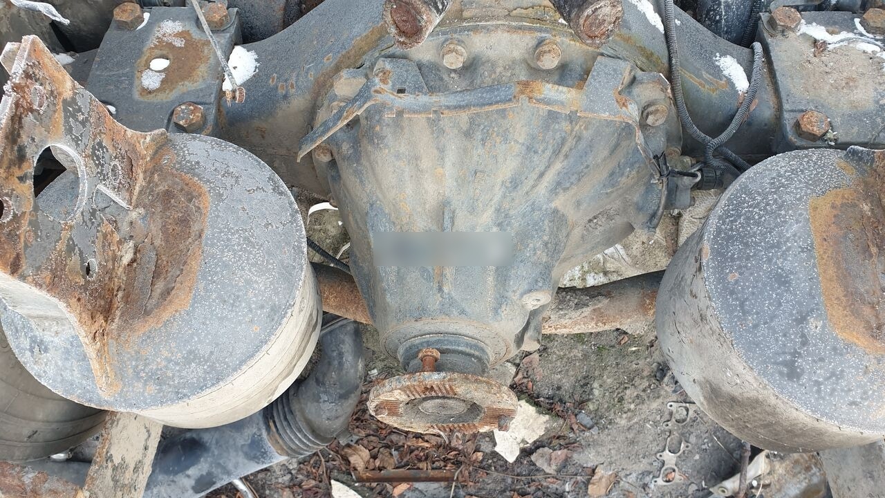 Mercedes-Benz truck - Bakaksel for Lastebil: bilde 4 Mercedes-Benz truck - Bakaksel for Lastebil: bilde 4