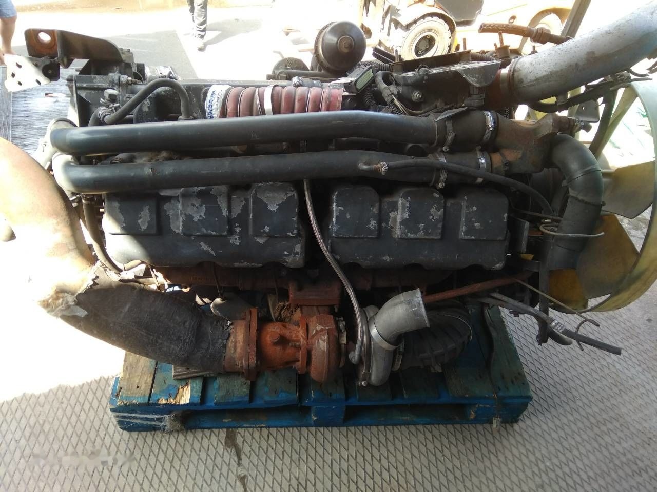 Renault Magnum E-TECH Renault MAGNUM - Motor for Lastebil: bilde 1 Renault Magnum E-TECH Renault MAGNUM - Motor for Lastebil: bilde 1
