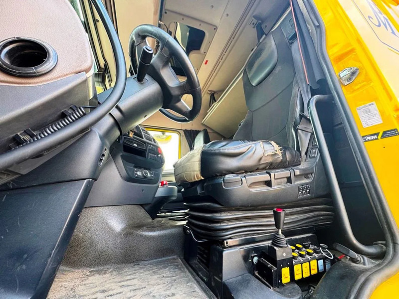 Krokbil DAF XF 530 Hoglift with knæk arm.: bilde 11