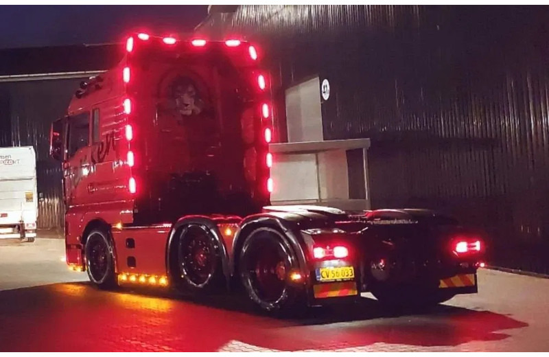 MAN TGX 26.510 2stk . Special interior. pusher 6x2/2. - Trekkvogn: bilde 4 MAN TGX 26.510 2stk . Special interior. pusher 6x2/2. - Trekkvogn: bilde 4