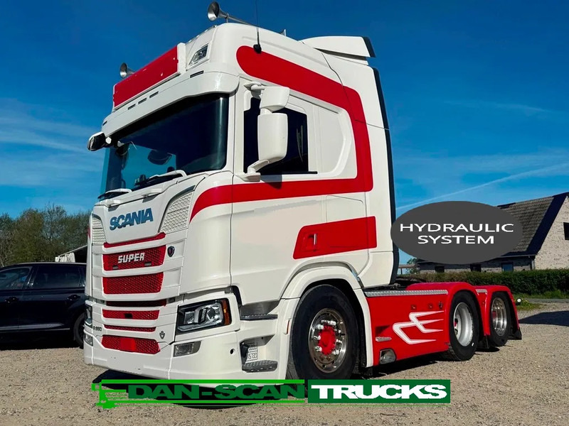 Scania R650 V8 NGS Special interior. Air / Air suspension. hydr. system. Opticruise / Retarder. - Trekkvogn: bilde 1 Scania R650 V8 NGS Special interior. Air / Air suspension. hydr. system. Opticruise / Retarder. - Trekkvogn: bilde 1