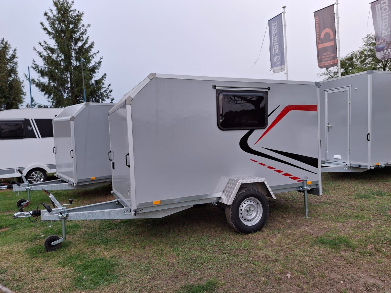 MiniCamp mini przyczepa kempingowa wyprawowa Everest Niewiadów - Campingvogn: bilde 1 MiniCamp mini przyczepa kempingowa wyprawowa Everest Niewiadów - Campingvogn: bilde 1