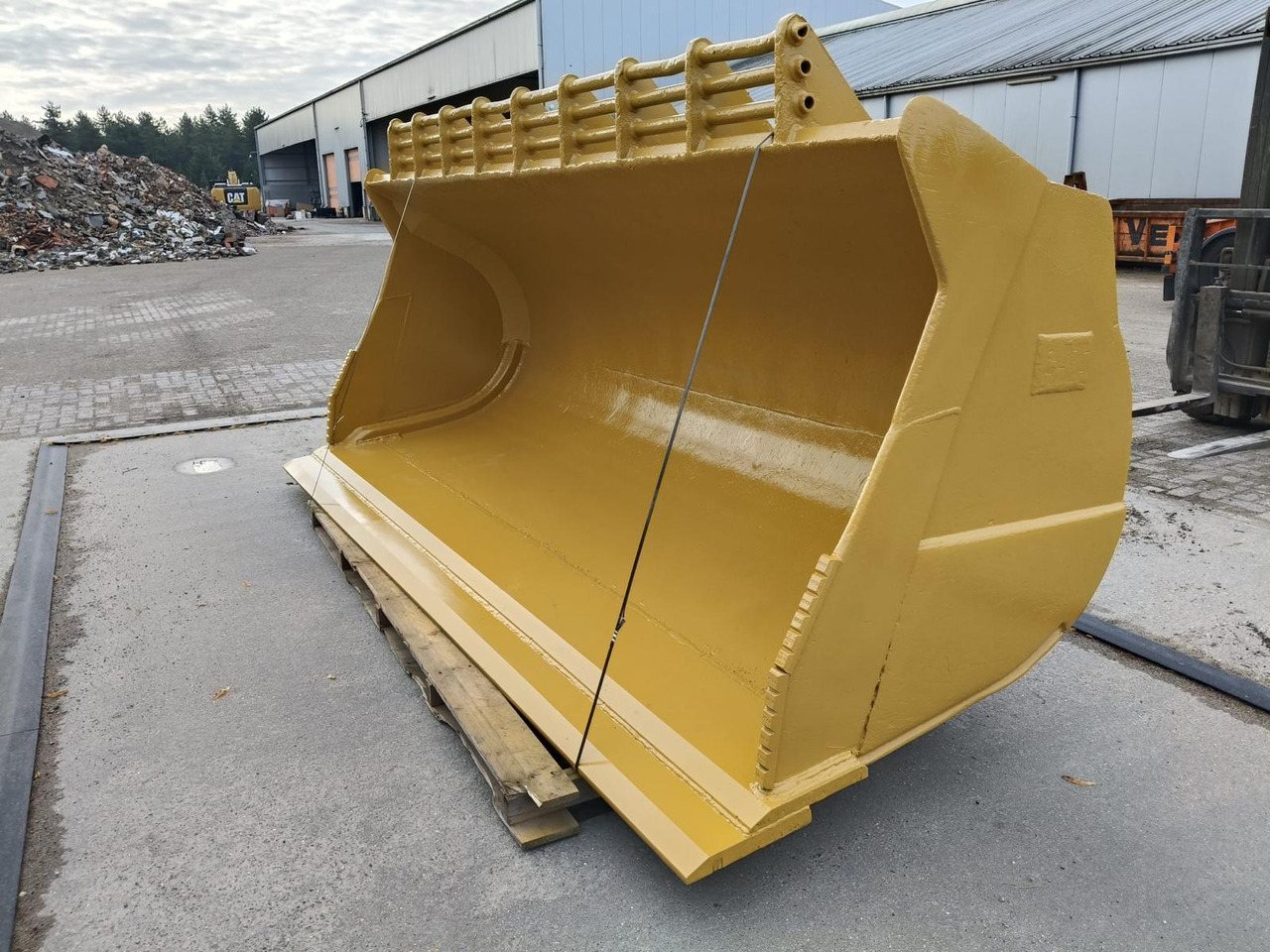 Caterpillar 980 Bucket - Lasterskuffe: bilde 1 Caterpillar 980 Bucket - Lasterskuffe: bilde 1