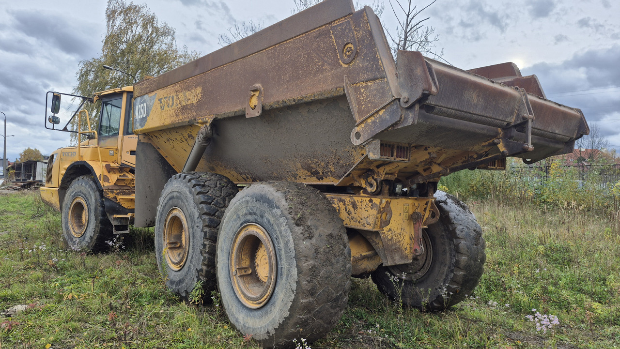 Rammestyrt dumper VOLVO A25D: bilde 10