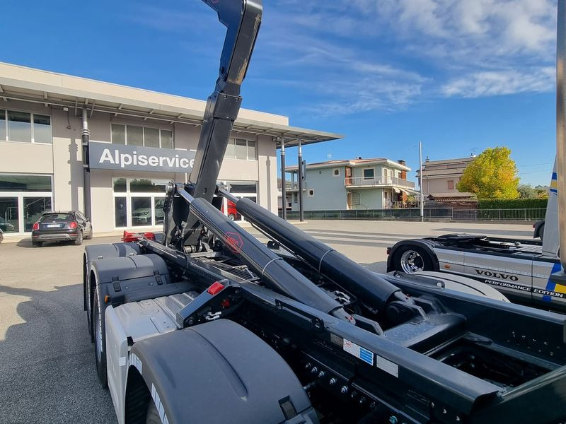 MAN TGS GANCIO SCARRABILE - NUOVO TGS 41.540 8x4 BB CH - Krokbil: bilde 4 MAN TGS GANCIO SCARRABILE - NUOVO TGS 41.540 8x4 BB CH - Krokbil: bilde 4