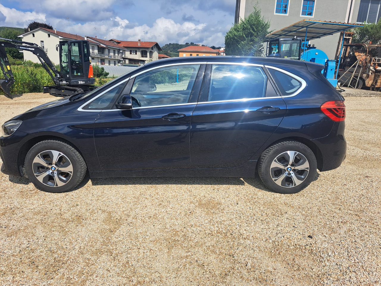 BMW 216 D ACTIVE TOURER - Sedan: bilde 2 BMW 216 D ACTIVE TOURER - Sedan: bilde 2
