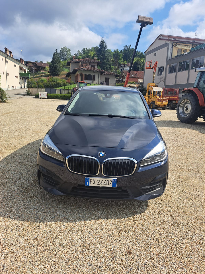 BMW 216 D ACTIVE TOURER - Sedan: bilde 3 BMW 216 D ACTIVE TOURER - Sedan: bilde 3