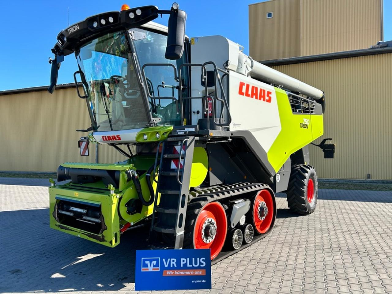 CLAAS TRION 750 TT APS HYBRID - Skurtresker: bilde 1 CLAAS TRION 750 TT APS HYBRID - Skurtresker: bilde 1